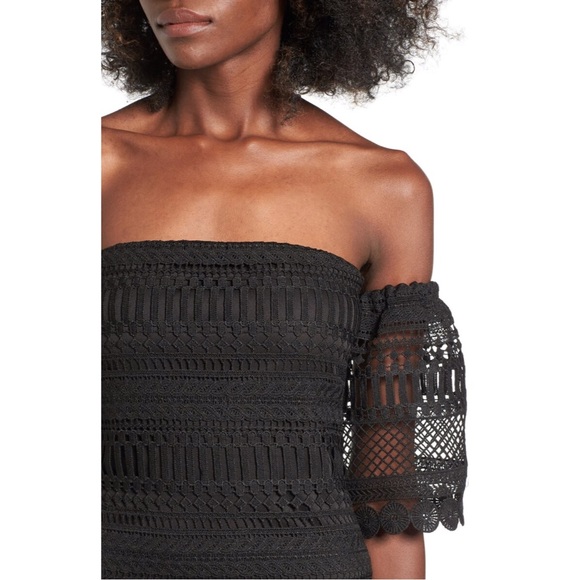 Leith Off the Shoulder Lace Dress - Picture 4 of 5